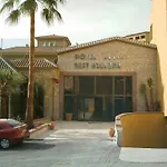 Alcazar Hotel 4*