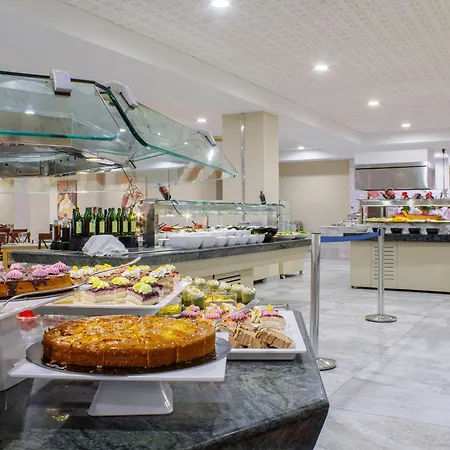 Alcazar 4*