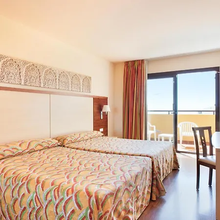 Alcázar 4*