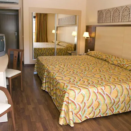 Alcázar Hotel